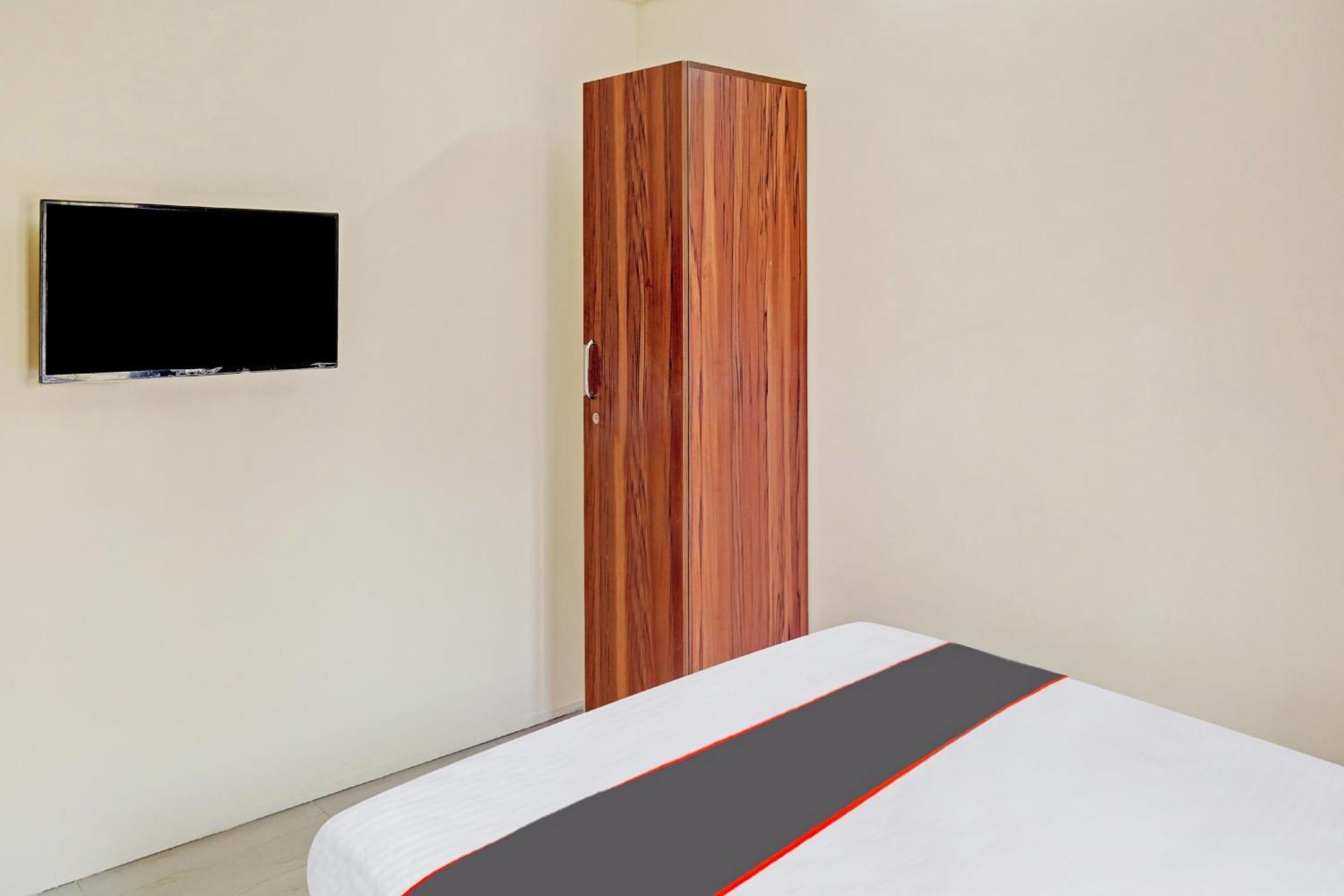 Collection O Orchid Residency Medavakkam 4* Chennai